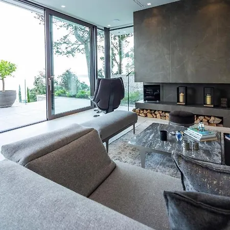 Stunning Kvarner 5 Bedrooms Aura Caesar Stunning Sea Views Medveja