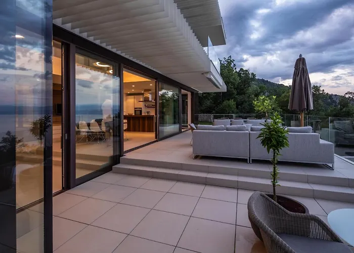 Villa Stunning Kvarner 5 Bedrooms Aura Caesar Stunning Sea Views