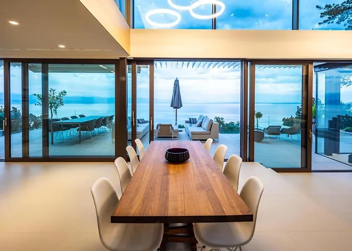 Stunning Kvarner 5 Bedrooms Aura Caesar Stunning Sea Views *