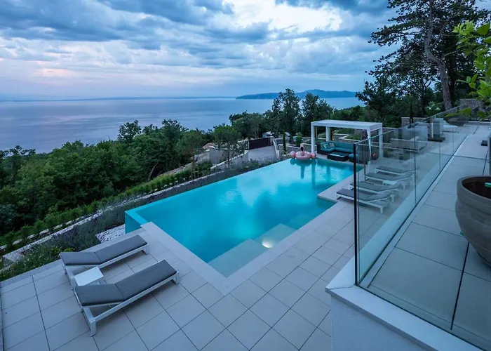 Villa Stunning Kvarner 5 Bedrooms Aura Caesar Stunning Sea Views