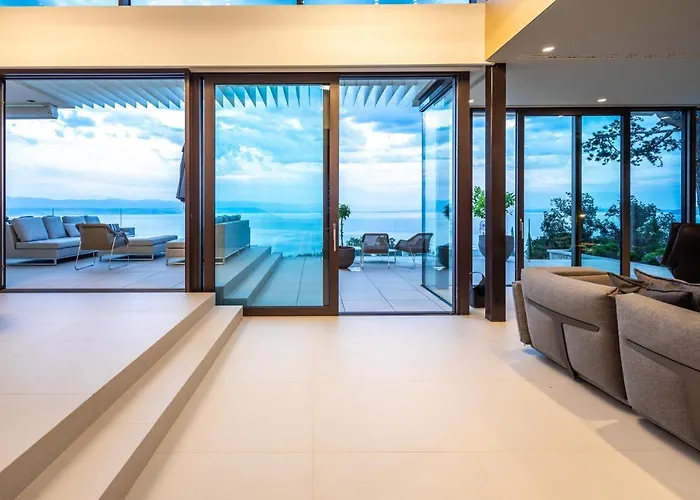 Stunning Kvarner 5 Bedrooms Aura Caesar Stunning Sea Views