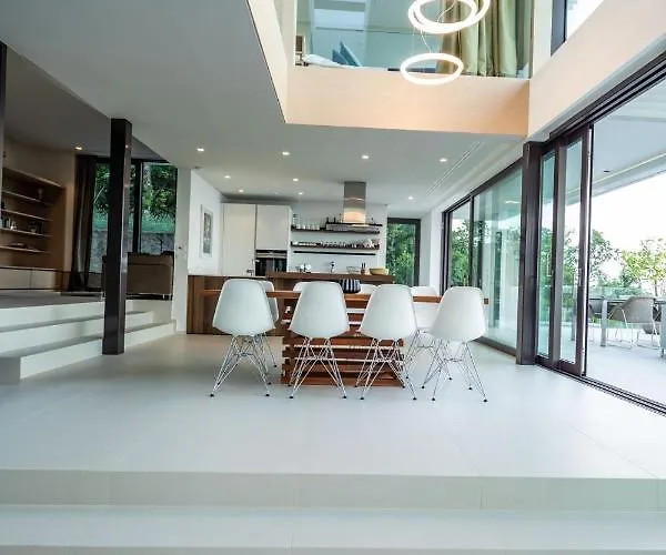 Villa Stunning Kvarner 5 Bedrooms Aura Caesar Stunning Sea Views Medveja