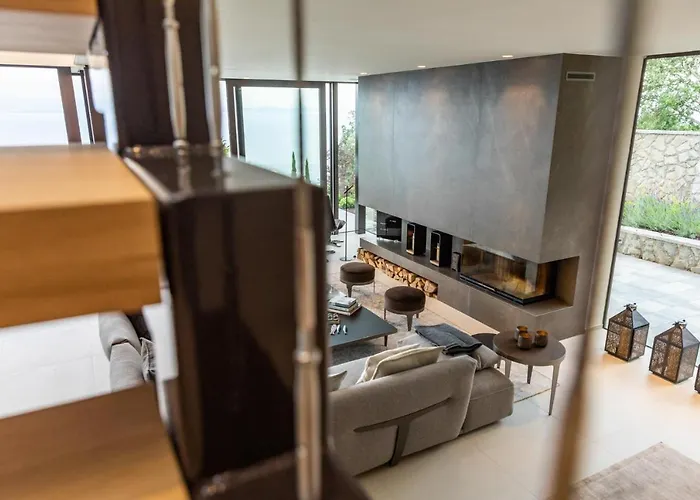 Villa Stunning Kvarner 5 Bedrooms Aura Caesar Stunning Sea Views