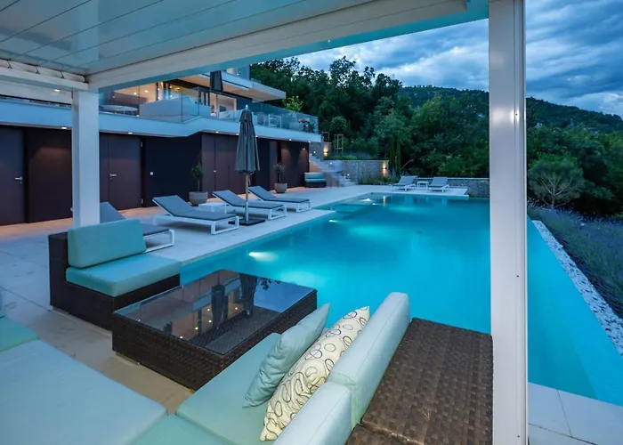Villa Stunning Kvarner 5 Bedrooms Aura Caesar Stunning Sea Views