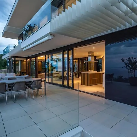 Villa Stunning Kvarner 5 Bedrooms Aura Caesar Stunning Sea Views *