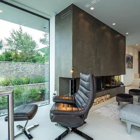 Stunning Kvarner 5 Bedrooms Aura Caesar Stunning Sea Views