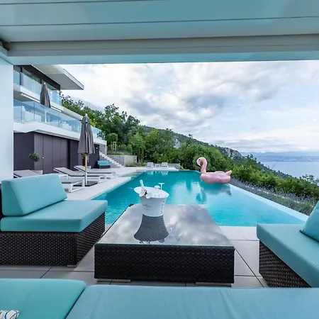 Villa Stunning Kvarner 5 Bedrooms Aura Caesar Stunning Sea Views *
