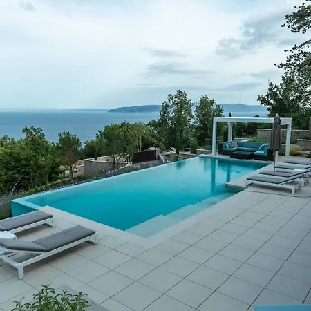 Stunning Kvarner Villa 5 Bedrooms Villa Aura Caesar Stunning Sea Views Private Pool Opatija * Медвежа